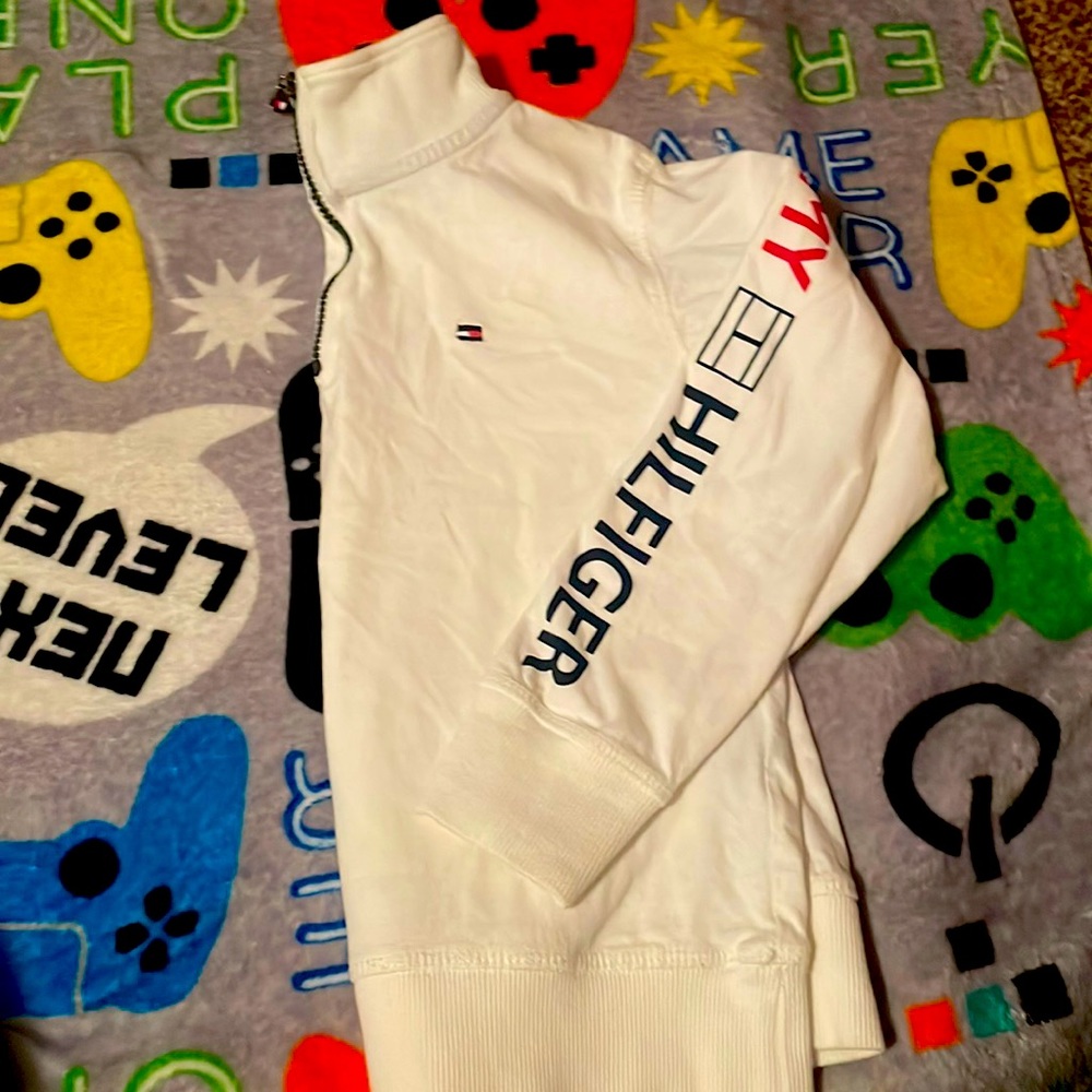 (Jr’s clothes